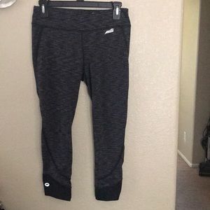 Black leggings by Avia cropped length size medium